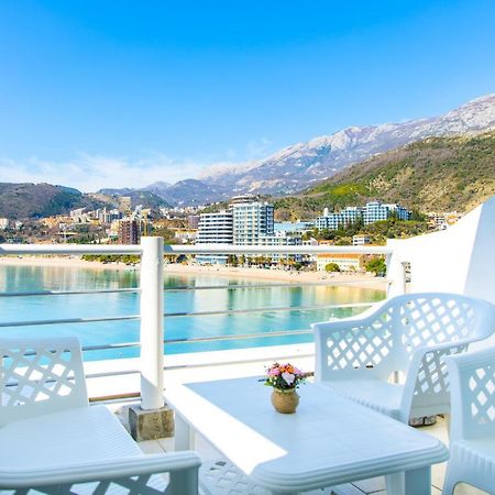 Ponta Apartment Рафаиловичи Екстериор снимка