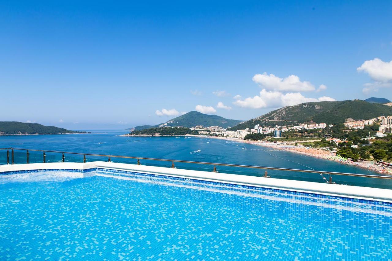 Ponta Apartment Рафаиловичи Екстериор снимка