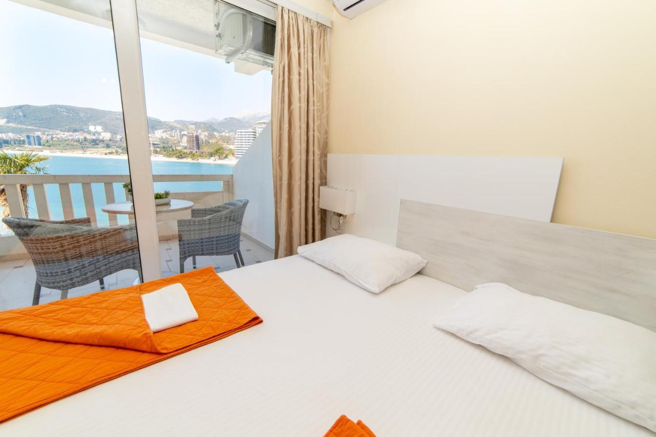 Ponta Apartment Рафаиловичи Екстериор снимка