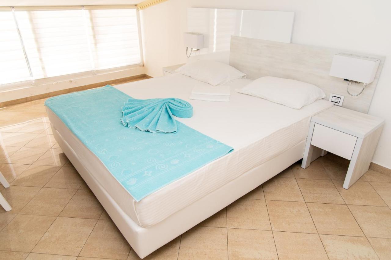 Ponta Apartment Рафаиловичи Екстериор снимка